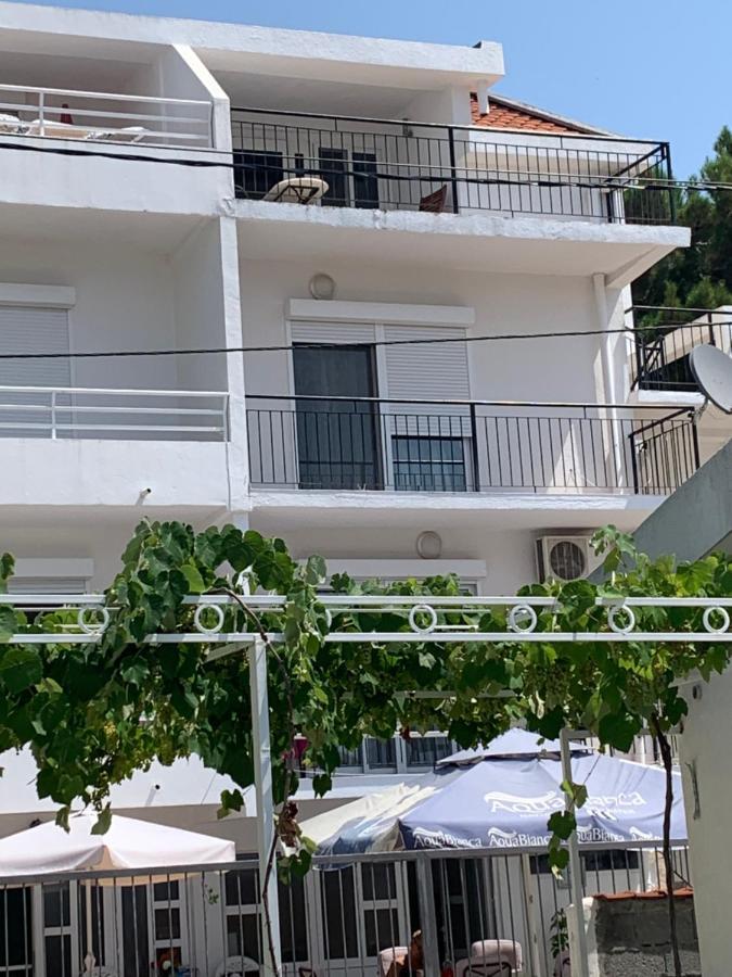 Apartman Ana Zeleni Pojas بار المظهر الخارجي الصورة